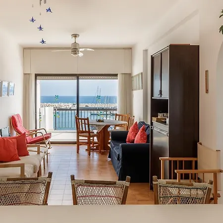 Marina Sea View Apartman